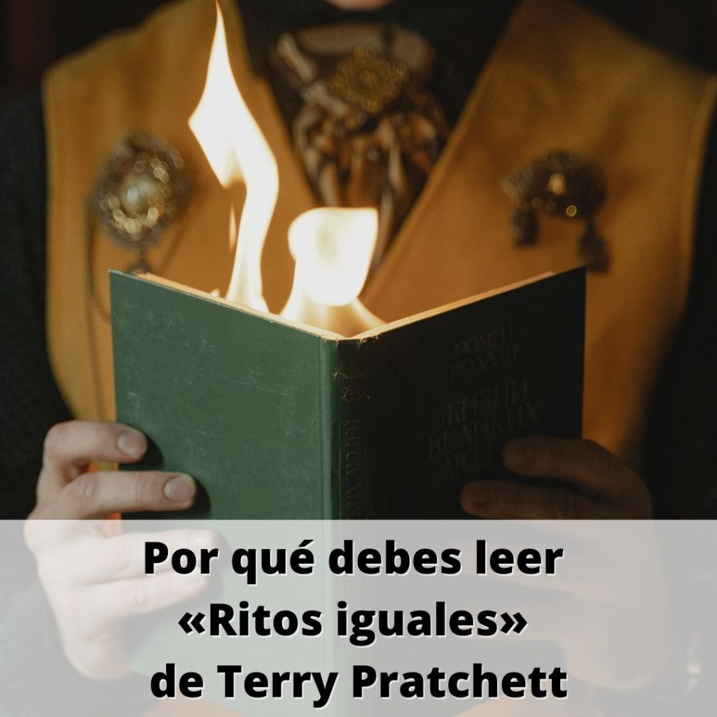 Banner en el que se lee "Por qué debes leer 'Ritos iguales' de Terry Pratchett"